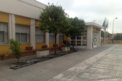 Fachada I.E.S. Enrique Nieto