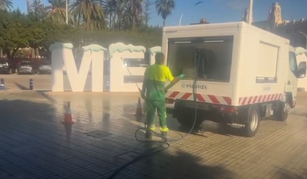 LAS 6 NUEVAS HIDROPRESORAS SE INCORPORAN YA A LA FLOTA DE LIMPIEZA VIARIA