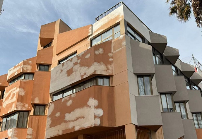 LA CONSEJERA DEL MAYOR DESTACA EL BUEN RITMO DE LAS OBRAS DE REFORMA DEL EDIFICIO DE AULAS CULTURALES