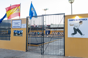 Fachada Campo de Petanca de la Ciudad Aut�noma de Melilla