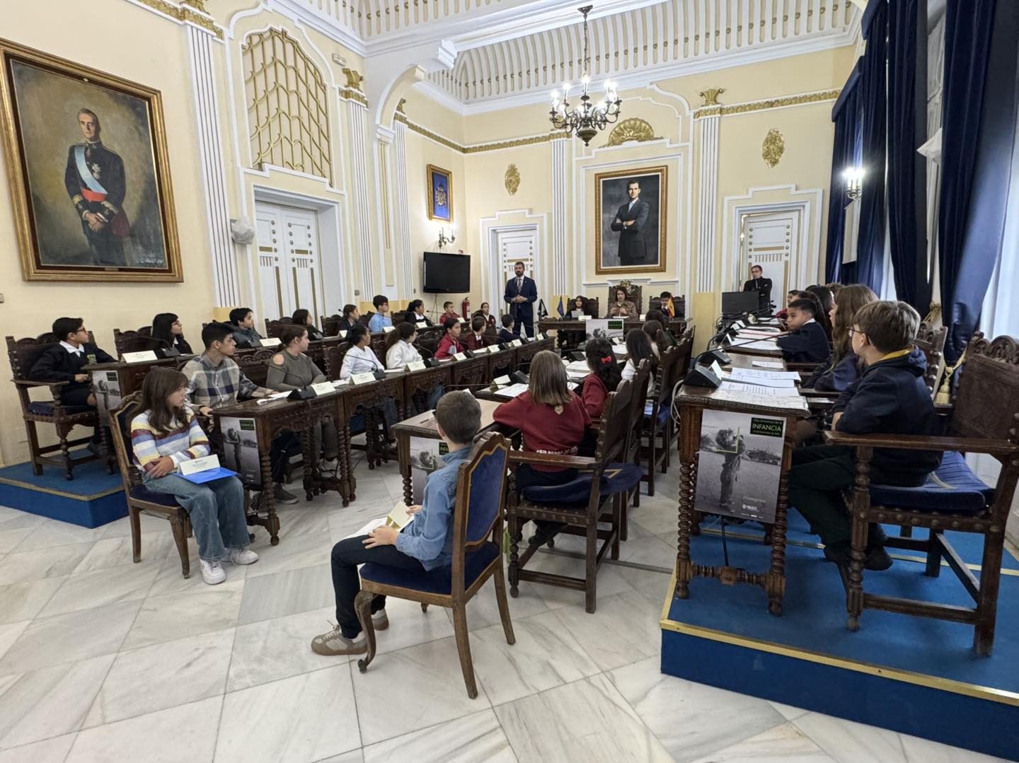 FERN�NDEZ DESTACA LA IMPORTANCIA DEL PLENO INFANTIL SOBRE DERECHOS DEL NI�O