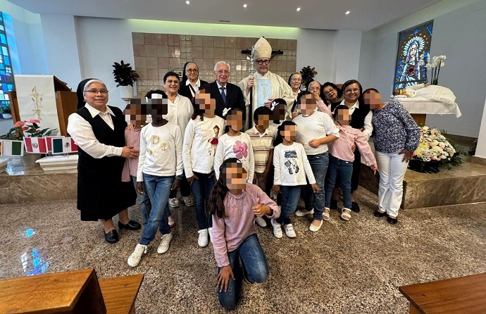 EL PRESIDENTE DE LA CIUDAD ASISTE A LA MISA CONMEMORATIVA DEL 125 ANIVERSARIO DE LA DIVINA INFANTITA