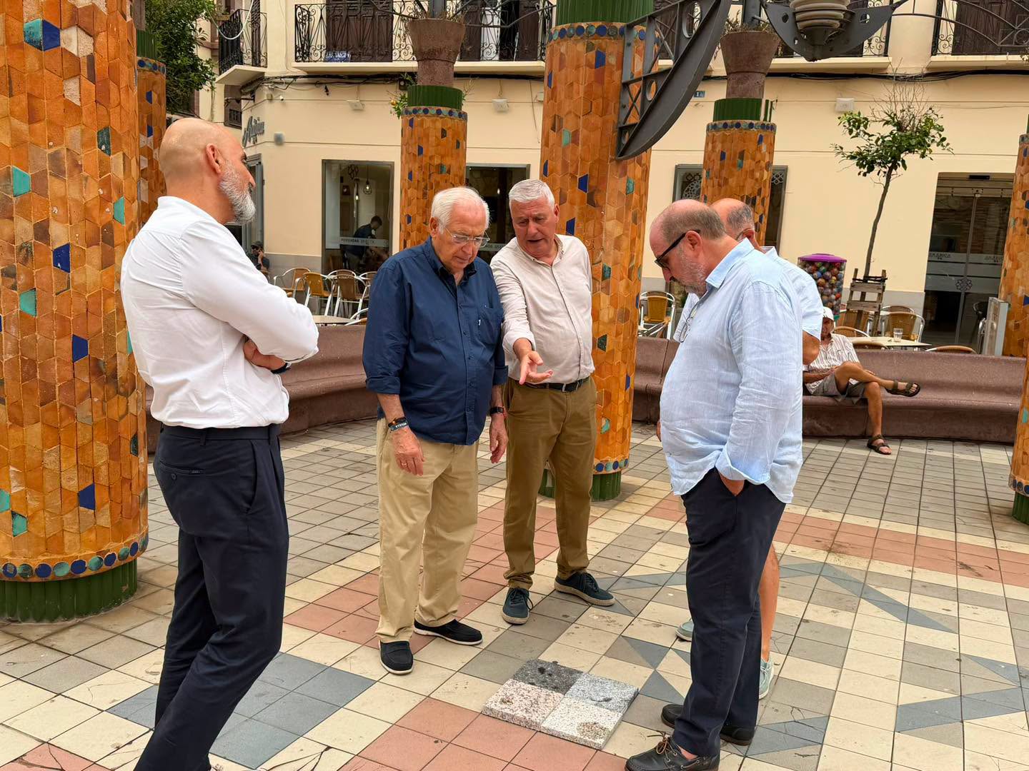 MELILLA INVERTIR� 400.000 EUROS EN LA REHABILITACI�N DE LA PLAZA MEN�NDEZ PELAYO