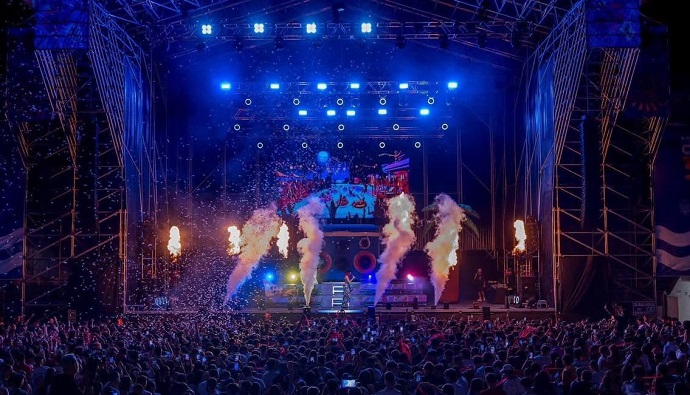 WEB LA CONSEJERA DE CULTURA CALIFICA DE �XITO LOS CONCIERTOS CELEBRADOS EN LA PLAZA DE TOROS