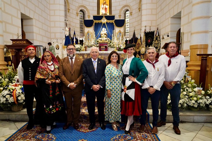 EL PRESIDENTE DE LA CIUDAD CALIFICA DE 'MUY HERMOSA' LA CEREMONIA EN HONOR A LA PATRONA
